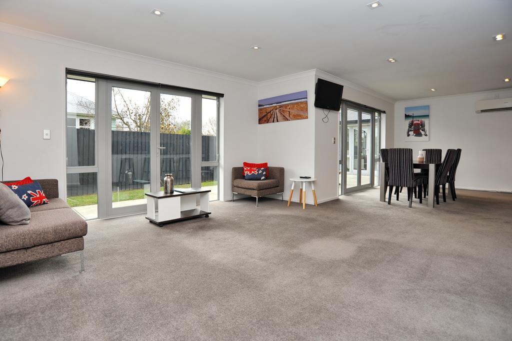 Ilam Villa - Christchurch Holiday Homes المظهر الخارجي الصورة